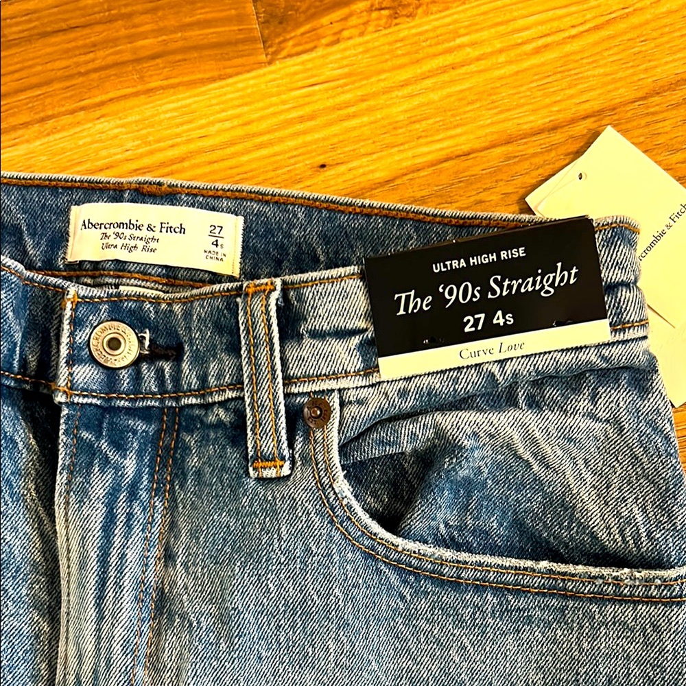 Abercrombie & Fitch Ultra High-Rise Jeans in Classic Blue
